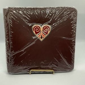 Creative Memories Cherish Heart Brown 7x7 Flex Hinge Album
